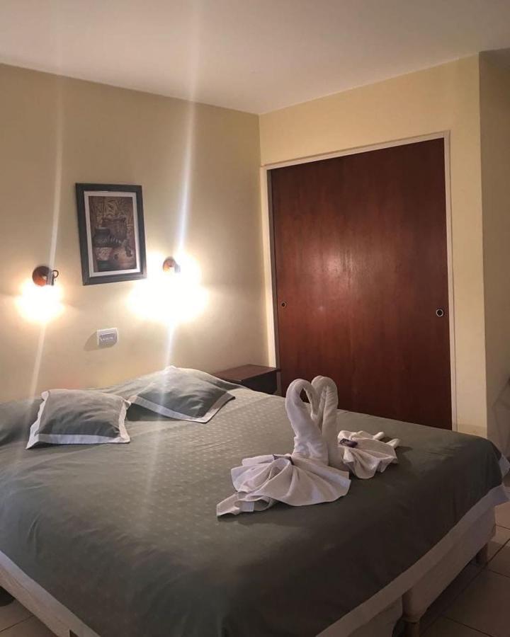 Hotel Nonquen Merlo Buitenkant foto